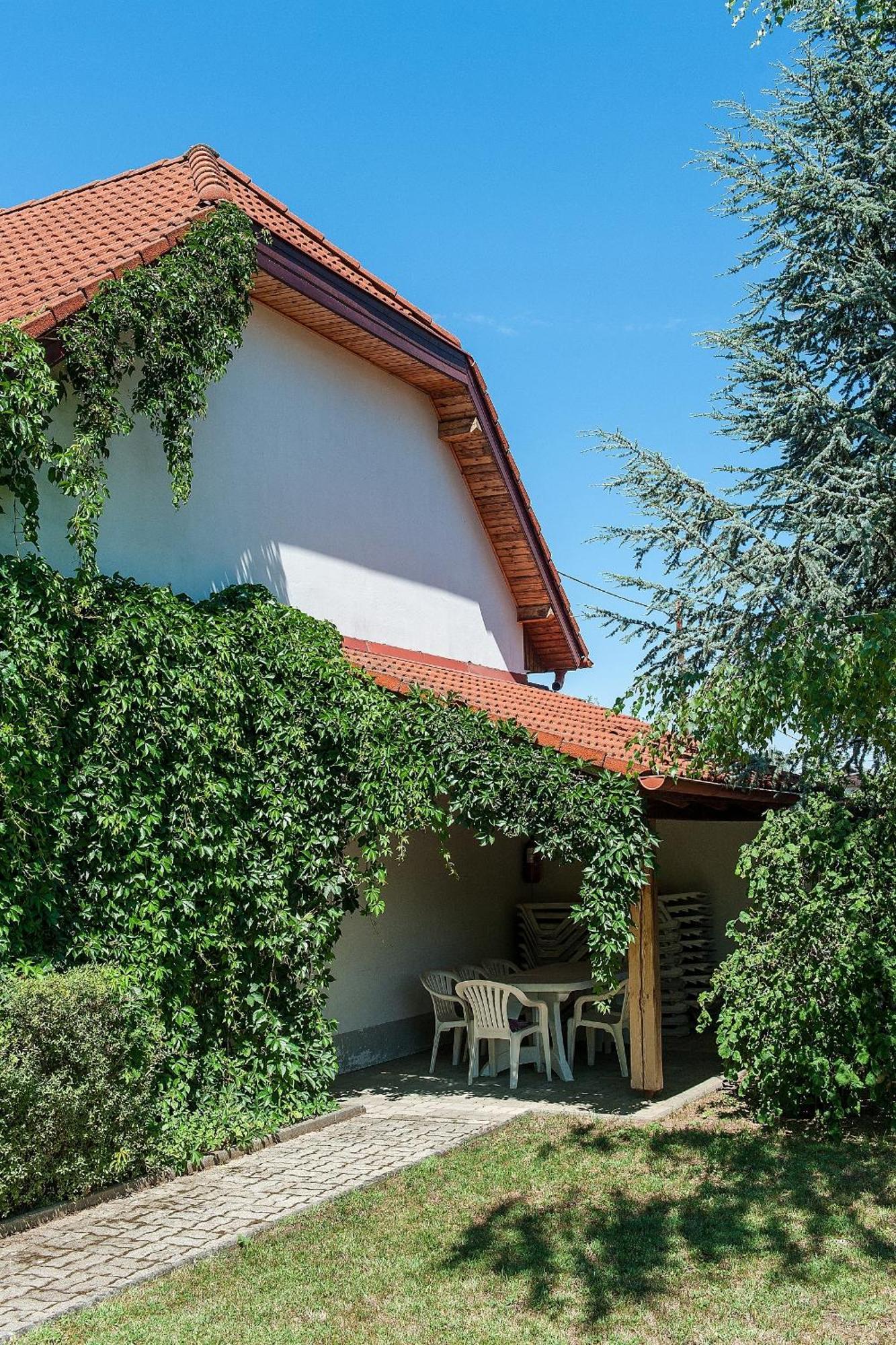 Alina Apartmanhaz Hévíz Exterior foto