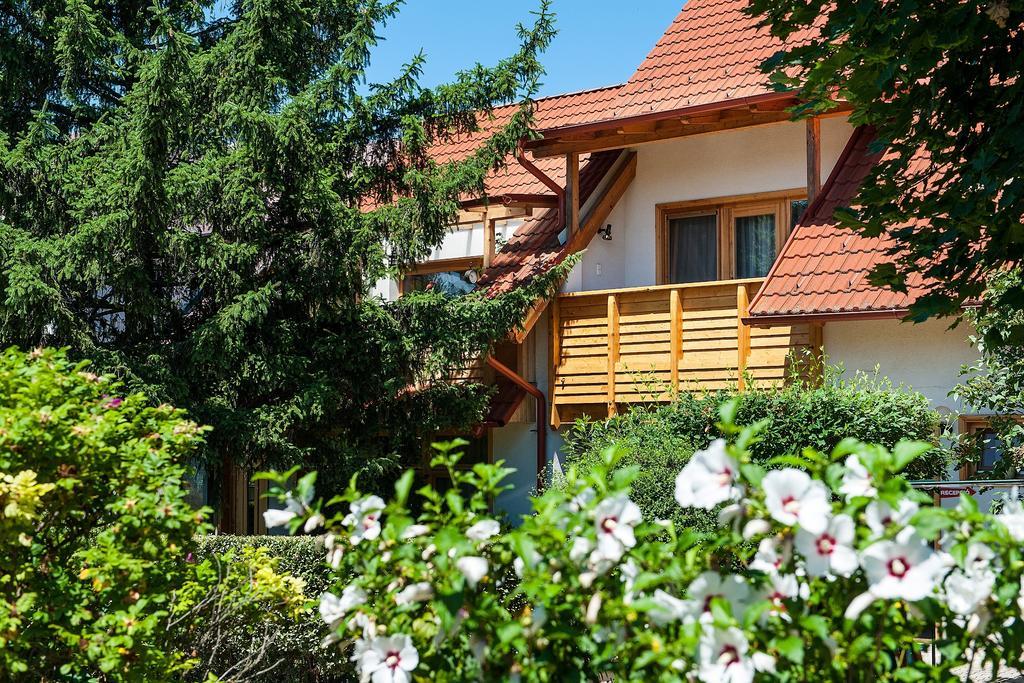 Alina Apartmanhaz Hévíz Exterior foto